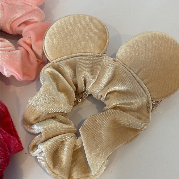 3 Pc Mouse Ears Scrunched Sequin Velvet Hair Tie Cute Hair Elastic - Picture 7 of 8